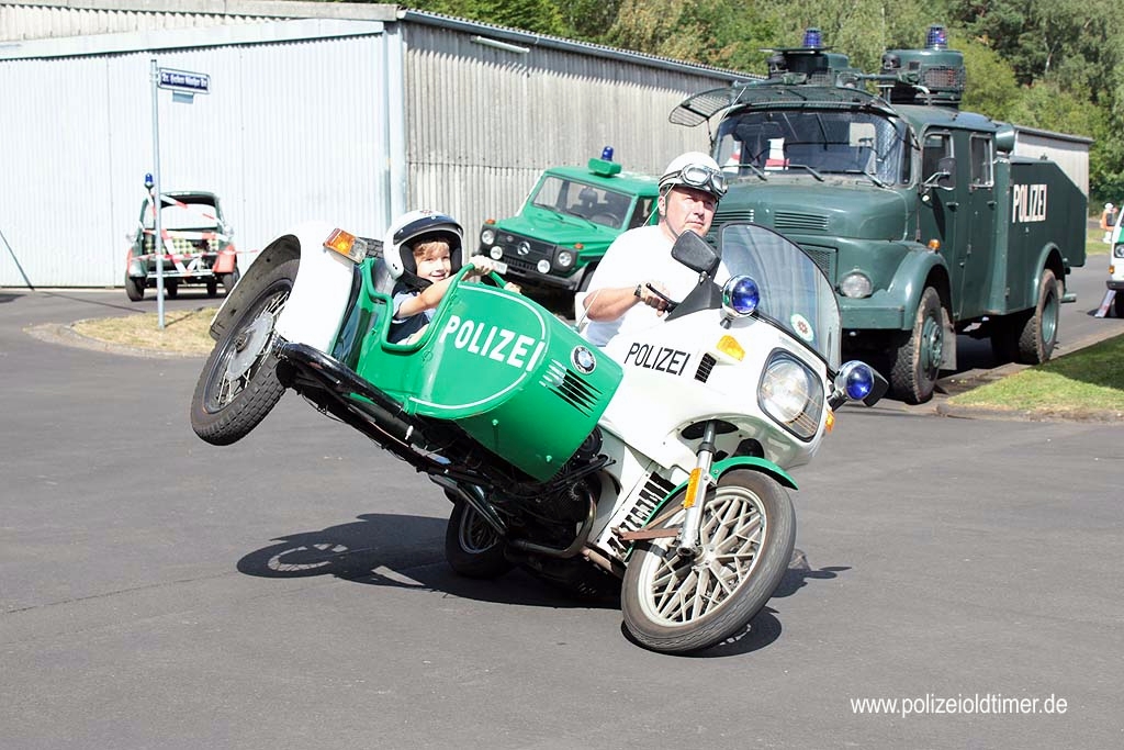 Sommerfest-Polizeioldtimer-Museum_2012 (361).jpg